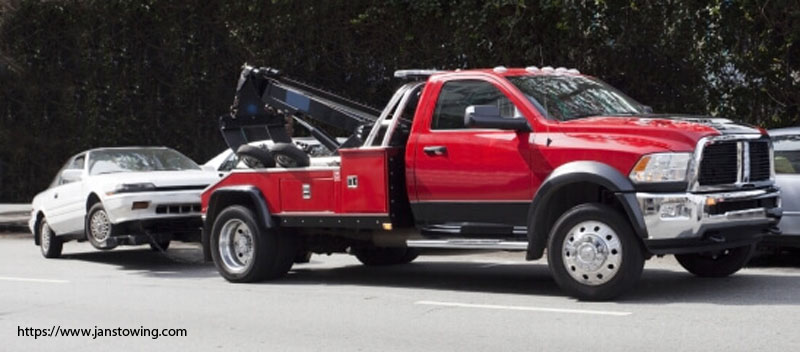 If Your Car Breaks Down, Get Help From Reliable Towing Service